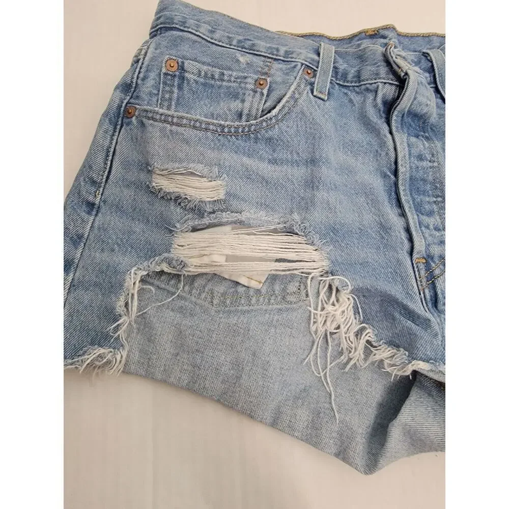 Levis 501 Denim Shorts Womens SZ 31 Cutoff Button Fly Frayed Blue 100% Cotton